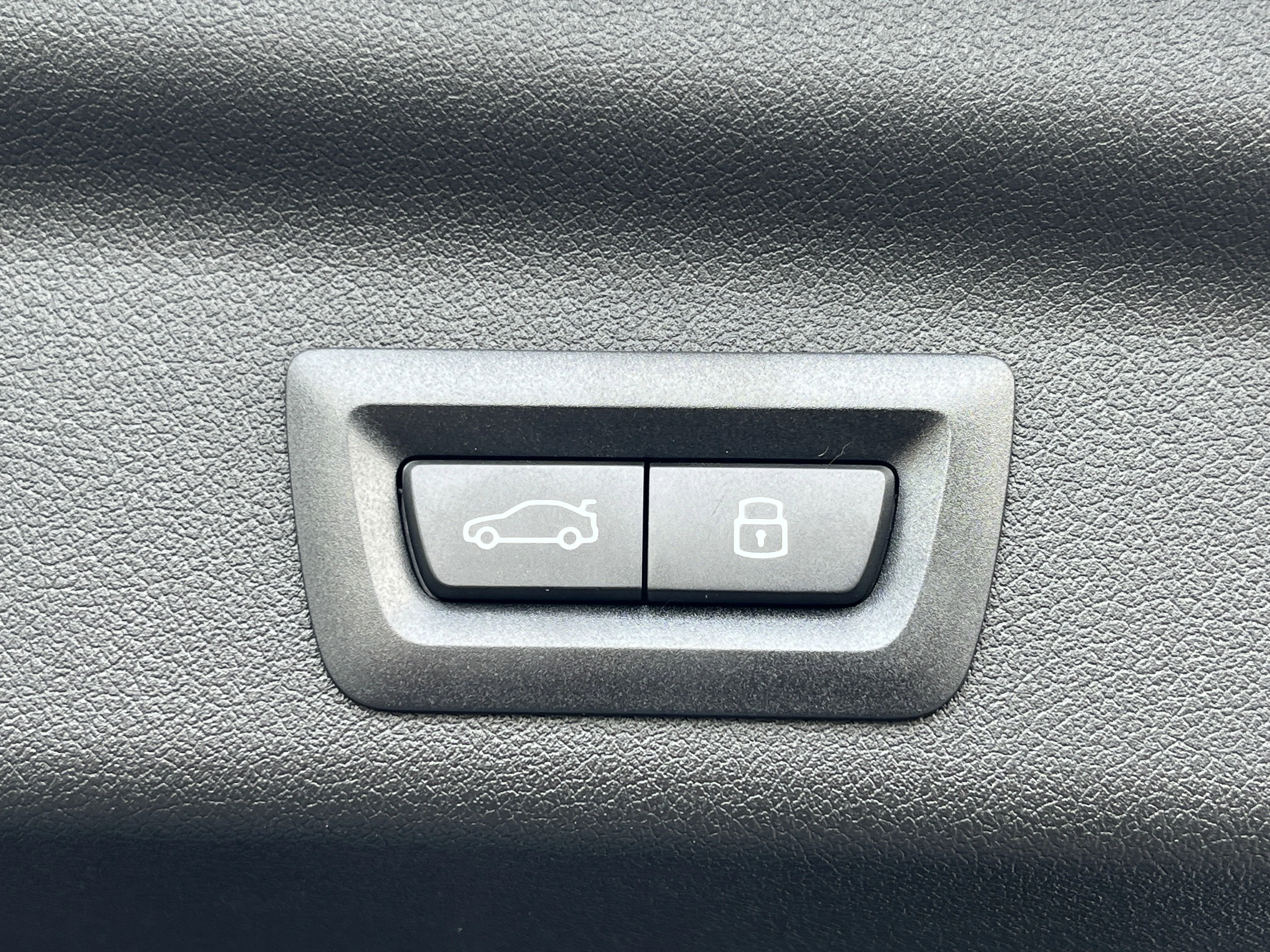 2025 BMW X1 XDrive28i - Photo 29