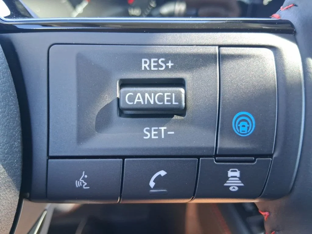 2026 Nissan KICKS SR AWD - Photo 12