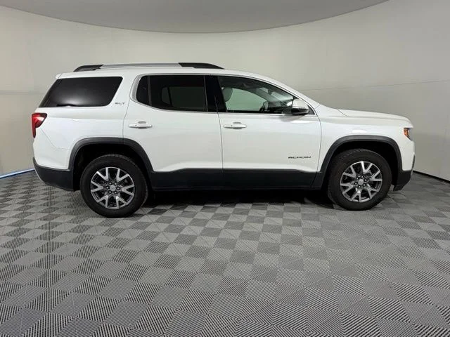 Used 2023 White GMC SLT image 8