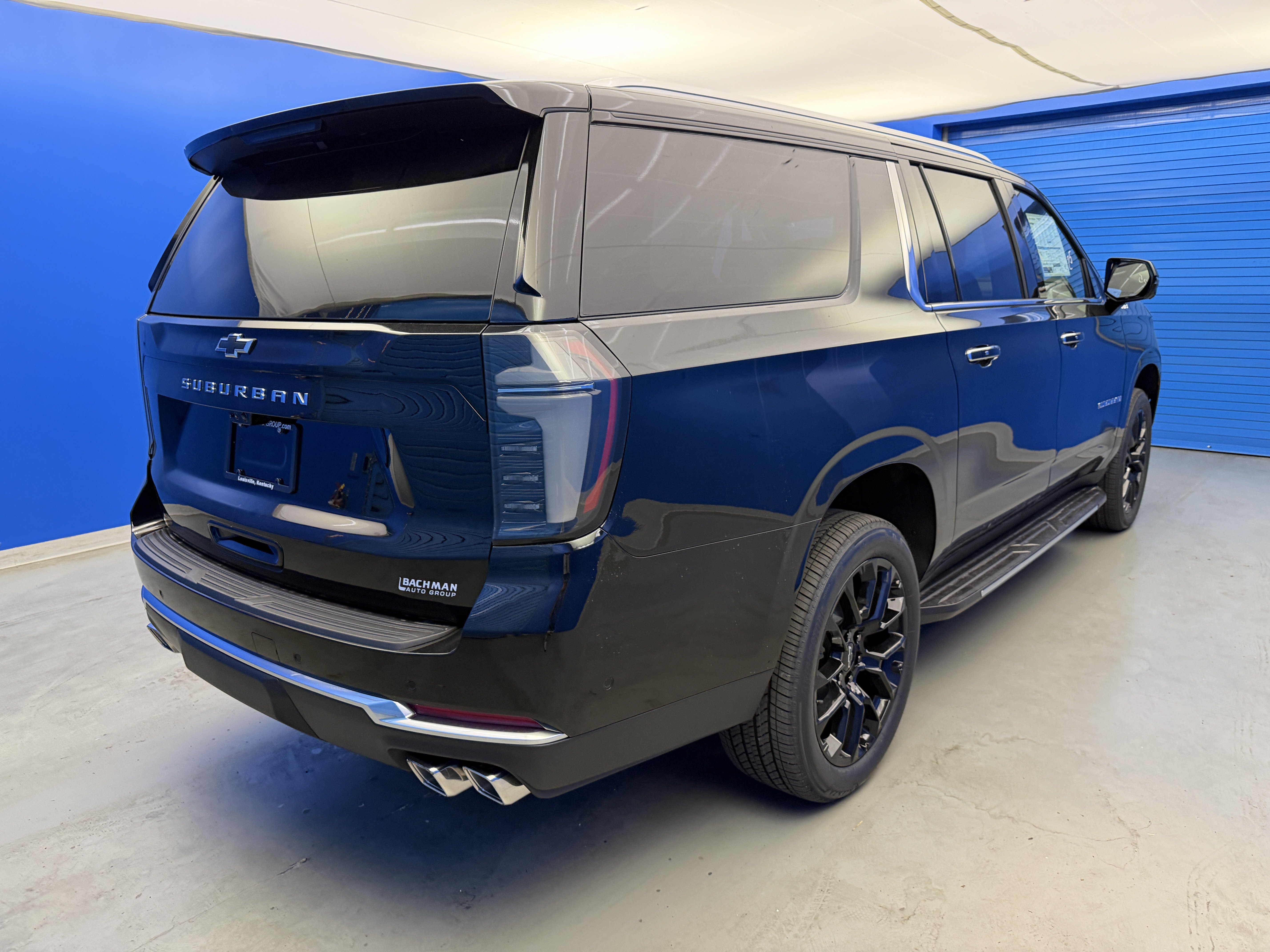 2026 Chevrolet Suburban High Country - Photo 7