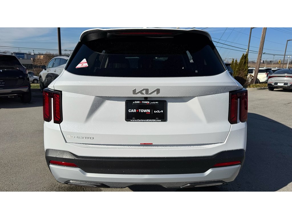 New 2026 Glacial White Pearl Kia LX image 5