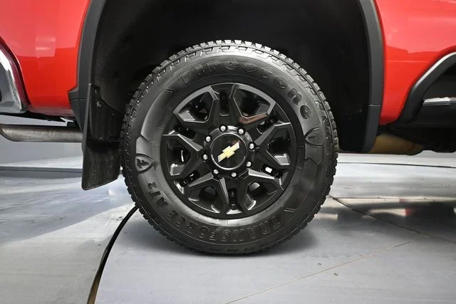 2024 Chevrolet Silverado 2500HD LTZ - Photo 11