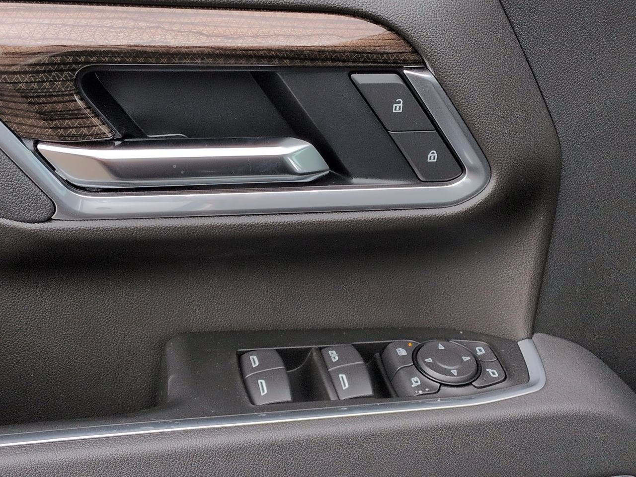 2026 Chevrolet Silverado 3500 HD LT - Photo 24