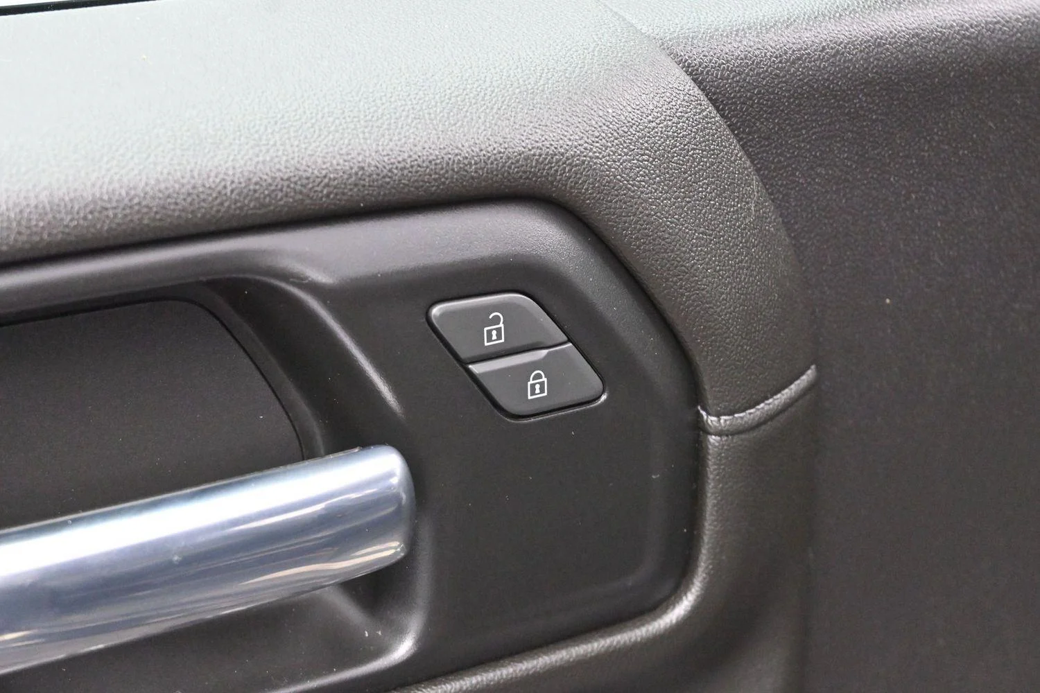 Used 2020 Black Chevrolet LT Trail Boss image 10