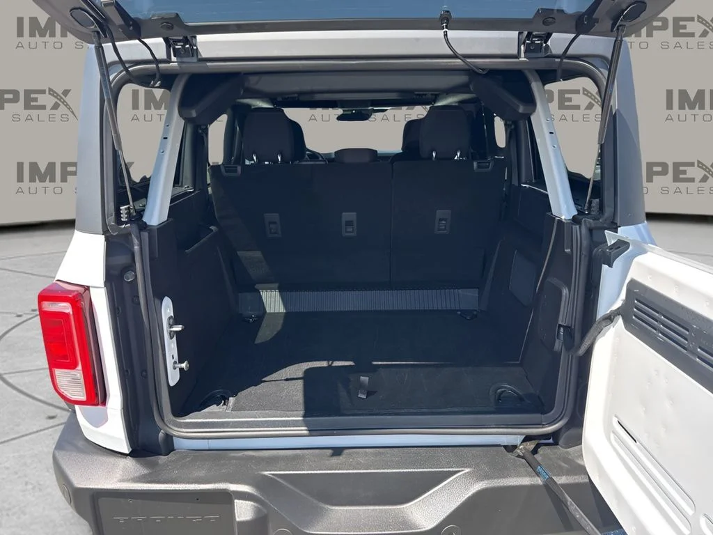 Used 2025 White Ford Big Bend image 25