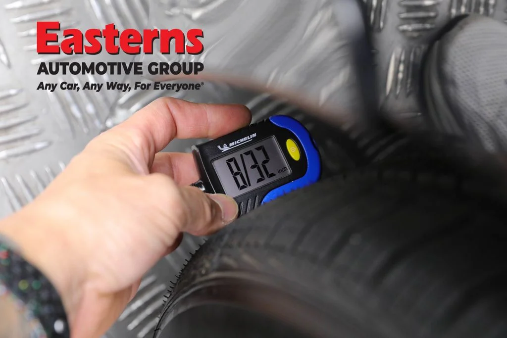 Used 2023 Black Nissan 2.5 S image 27