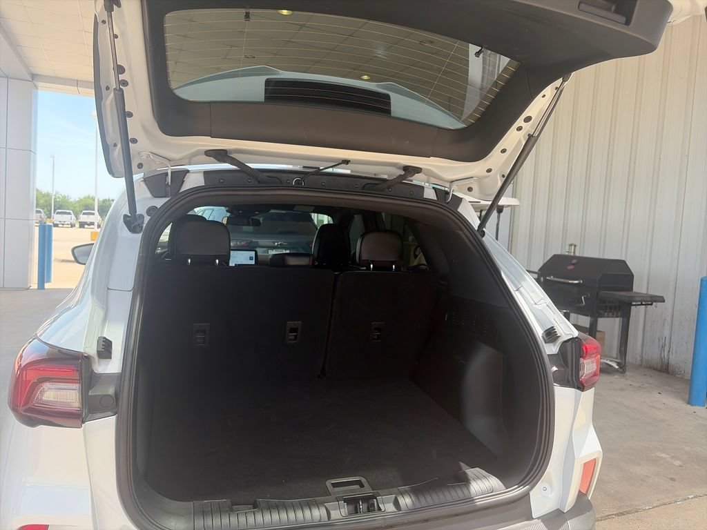 2025 Ford Escape ST-Line - Photo 27