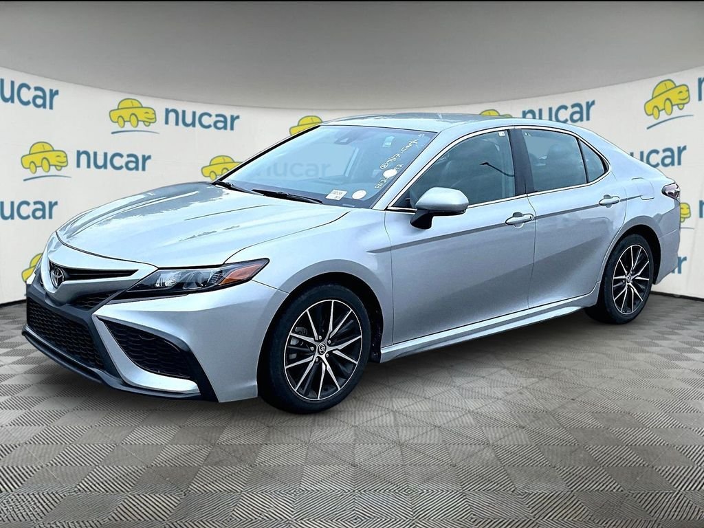 Used 2024 Silver Toyota SE image 3