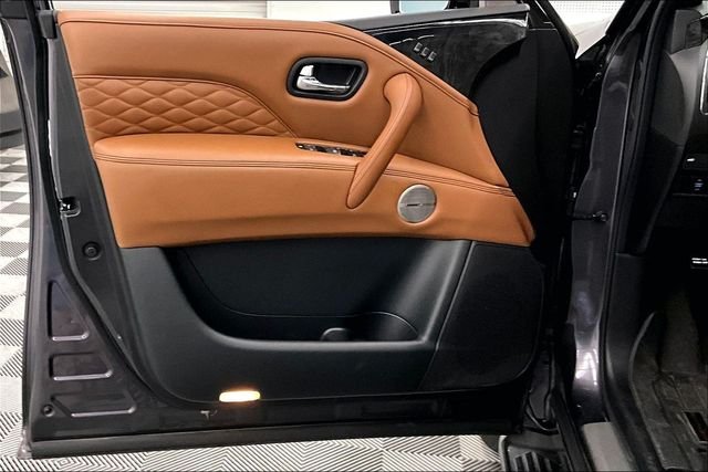 Used 2022 Anthracite Gray INFINITI Sensory image 22