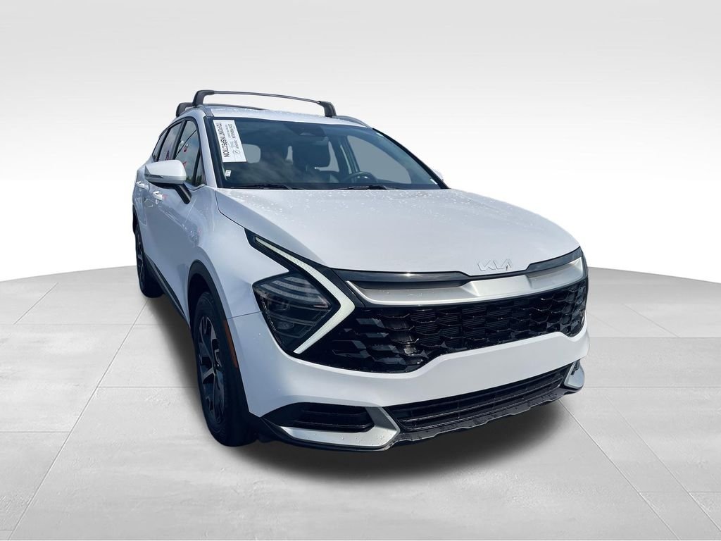 Used 2024 White Kia EX image 7