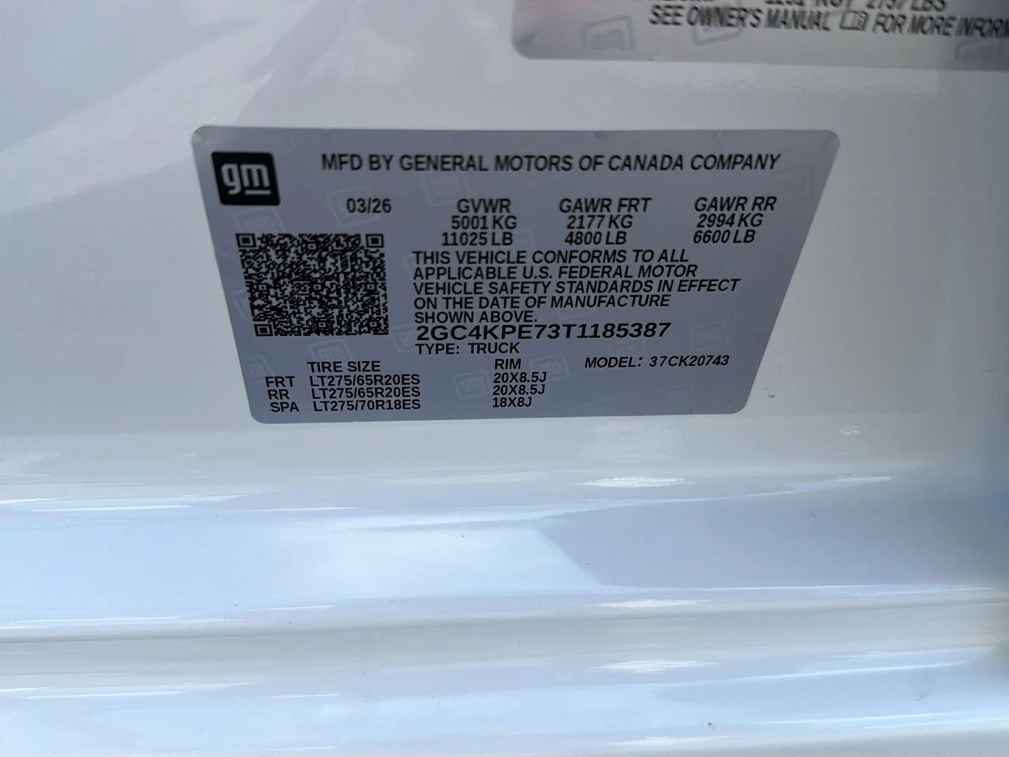 New 2026 Summit White Chevrolet LTZ image 37