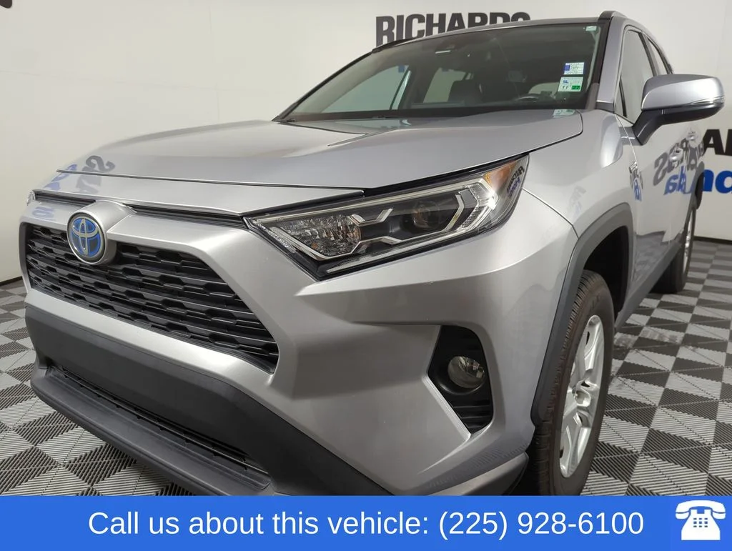 2021 Toyota RAV4 Hybrid XLE