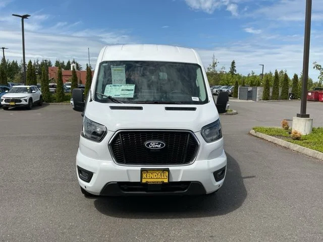 New 2026 Oxford White Ford XLT image 2