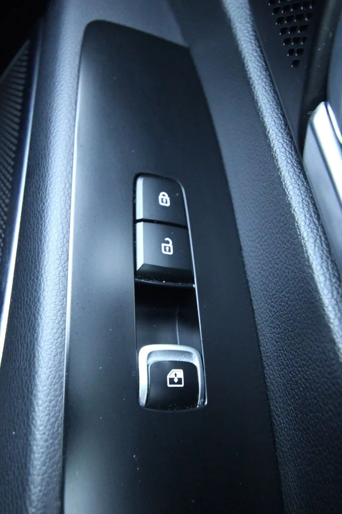 Used 2021 Silver Kia SX image 26