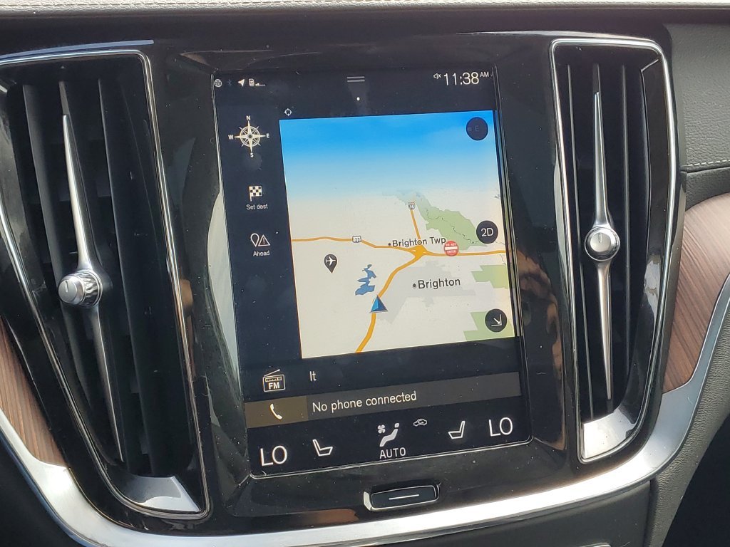 Used 2020  Volvo T5 image 29