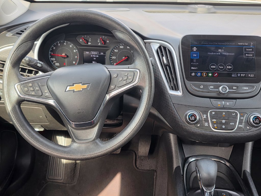 Used 2024 White Chevrolet LT image 19