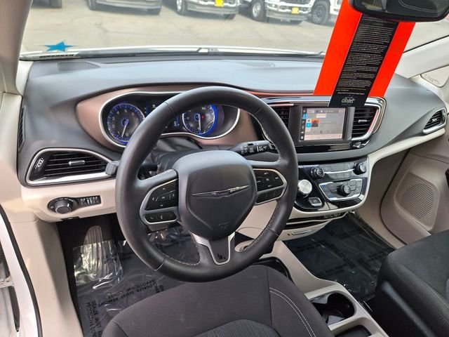Used 2024 White Chrysler LX image 6