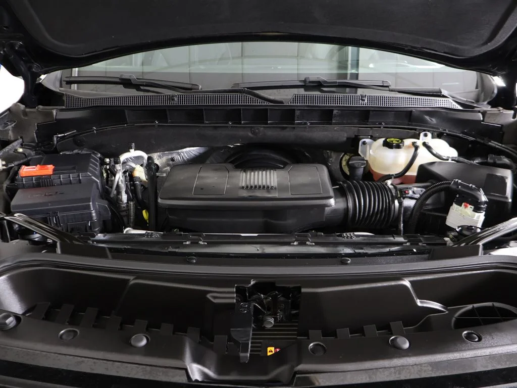 Used 2025 Black Chevrolet RST image 26