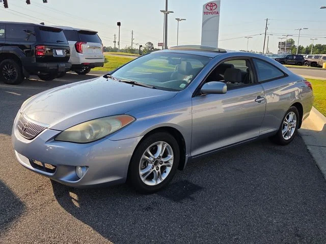 Used 2005 Blue Toyota SLE image 3