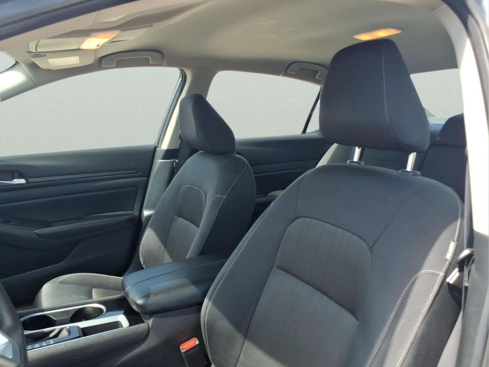 Used 2024 Gun Metallic Nissan 2.5 SV image 17
