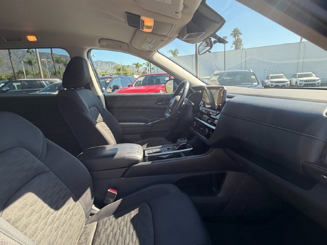 Used 2025 Blue Nissan SV image 34