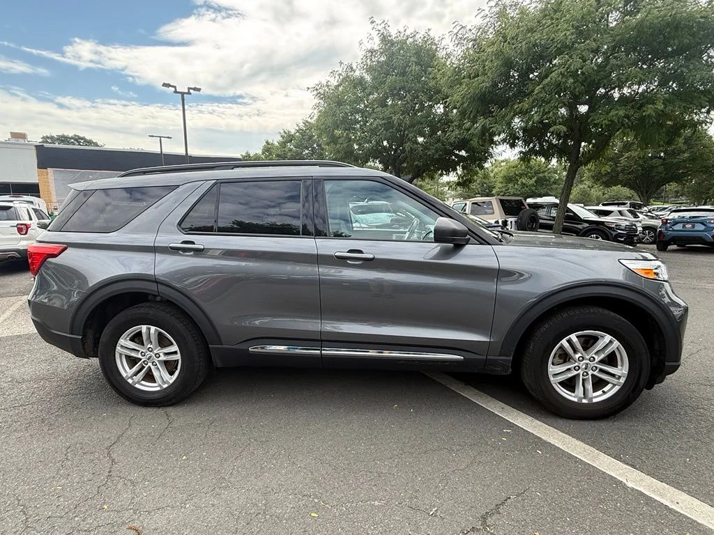 Used 2023 Carbonized Gray Metallic Ford XLT image 5