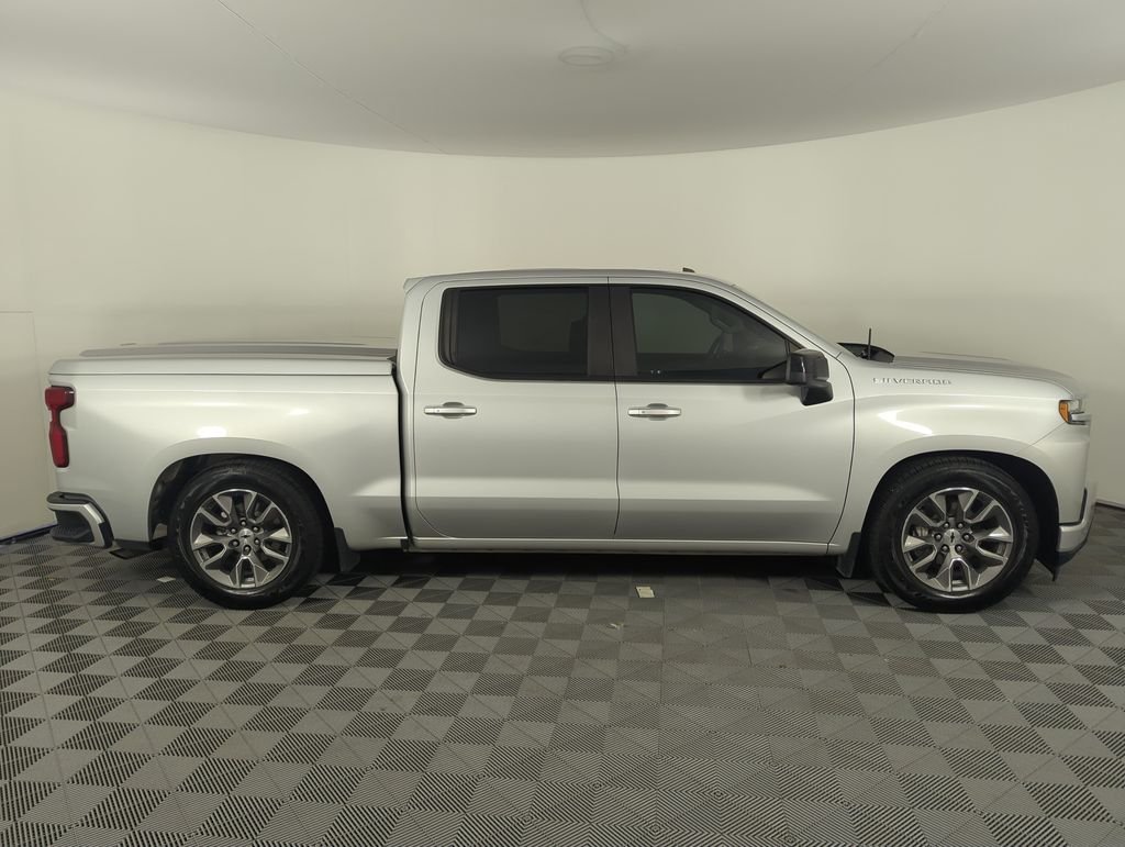 Used 2019 Silver Chevrolet RST image 7