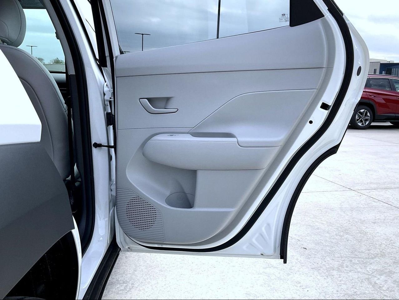 New 2026 White Hyundai SEL Sport image 18