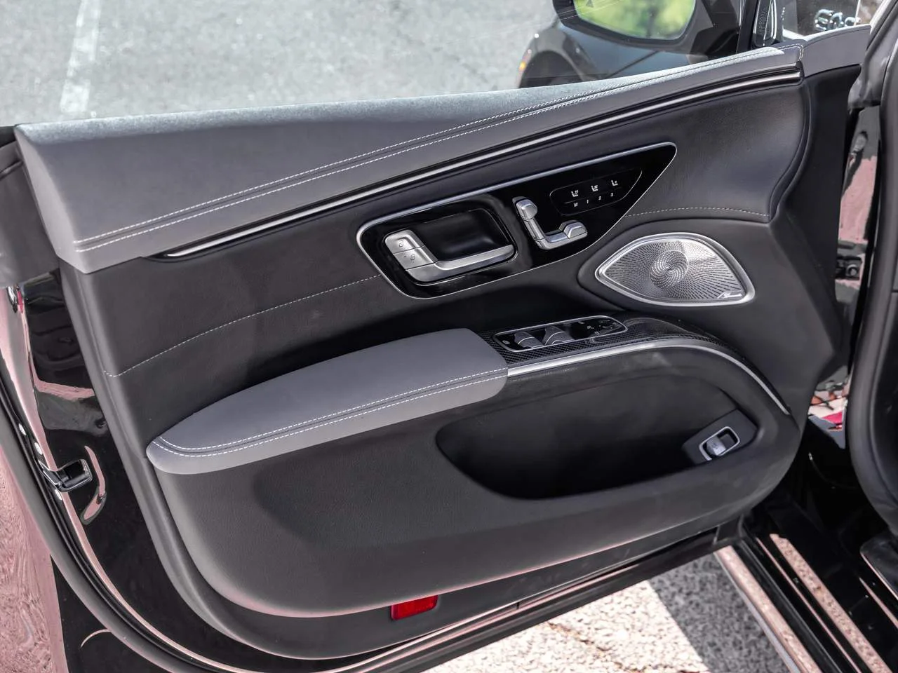Used 2022 Obsidian Black Metallic Mercedes-Benz AMG® EQS image 13