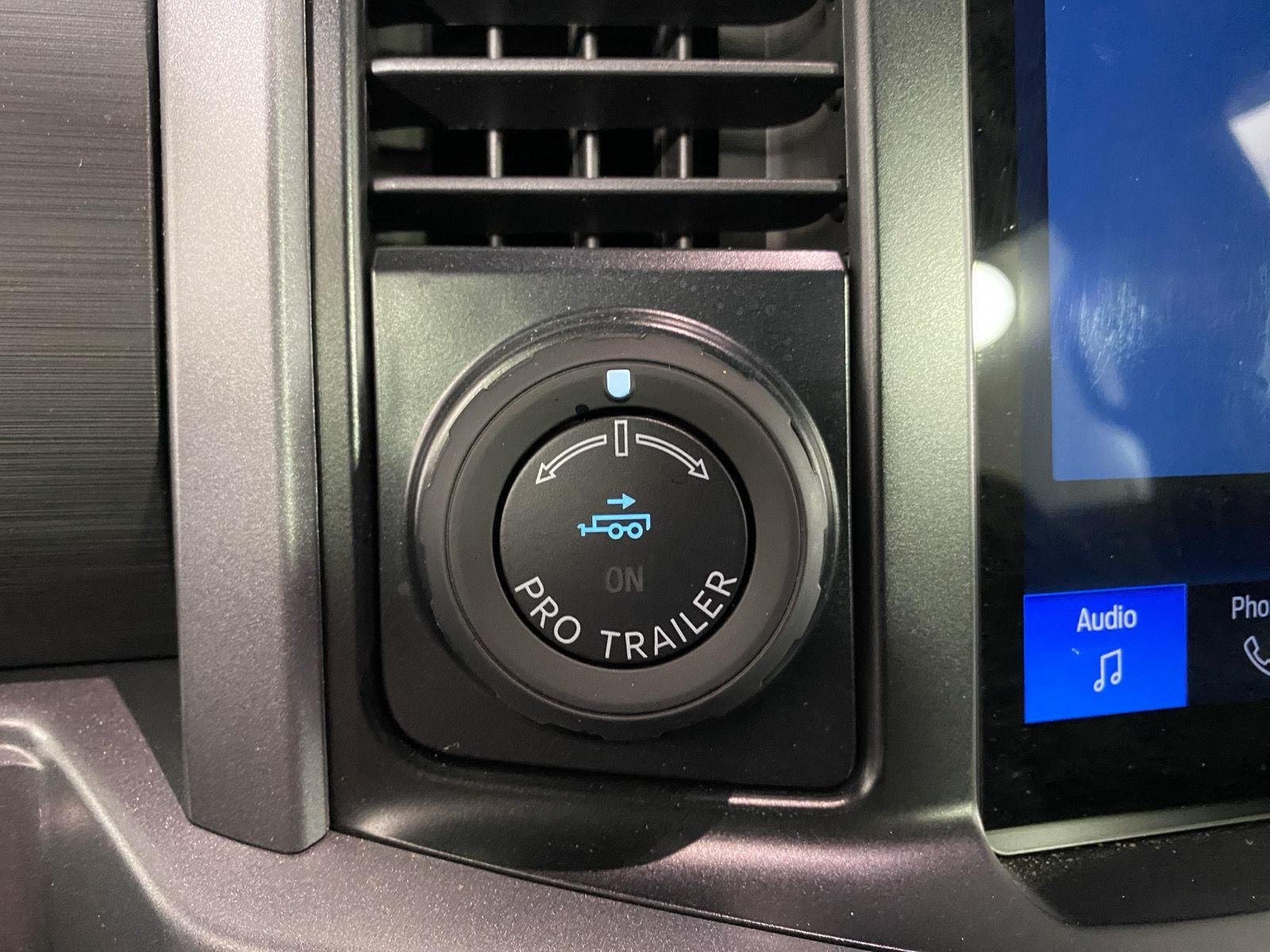 Used 2025 Agate Black Ford XLT image 20