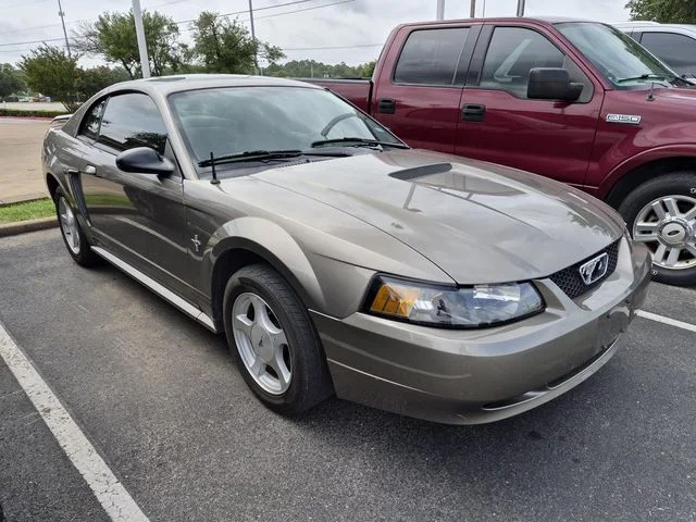 Used 2001 Gray Ford V6 image 1