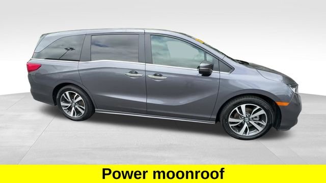 Used 2024 Modern Steel Metallic Honda Touring image 7