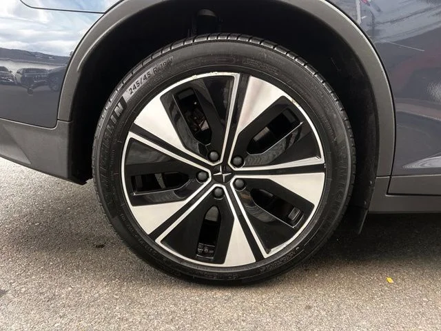Used 2024  Polestar Long Range Dual Motor image 33