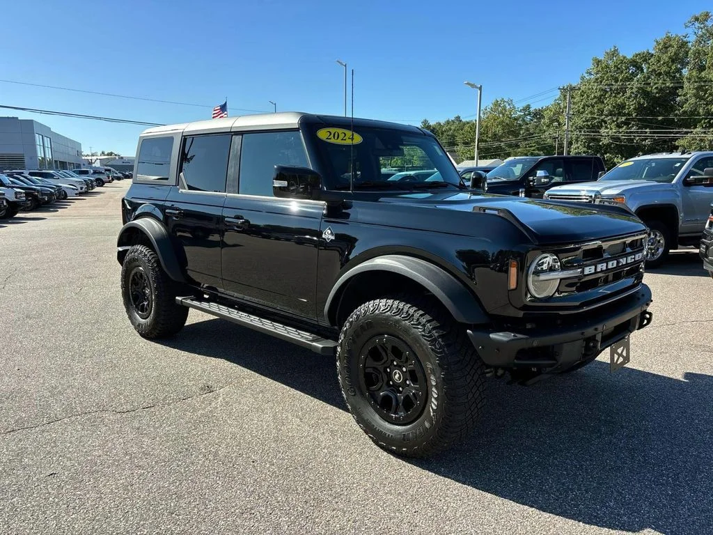 2024 Ford Bronco 4-Door Outer Banks
