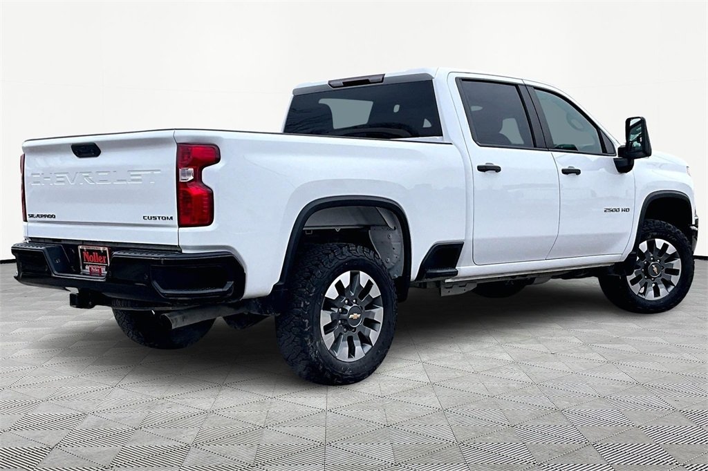 Used 2024 Chevrolet Silverado 2500HD Custom with VIN 1GC4YME7XRF141210 for sale in Kansas City