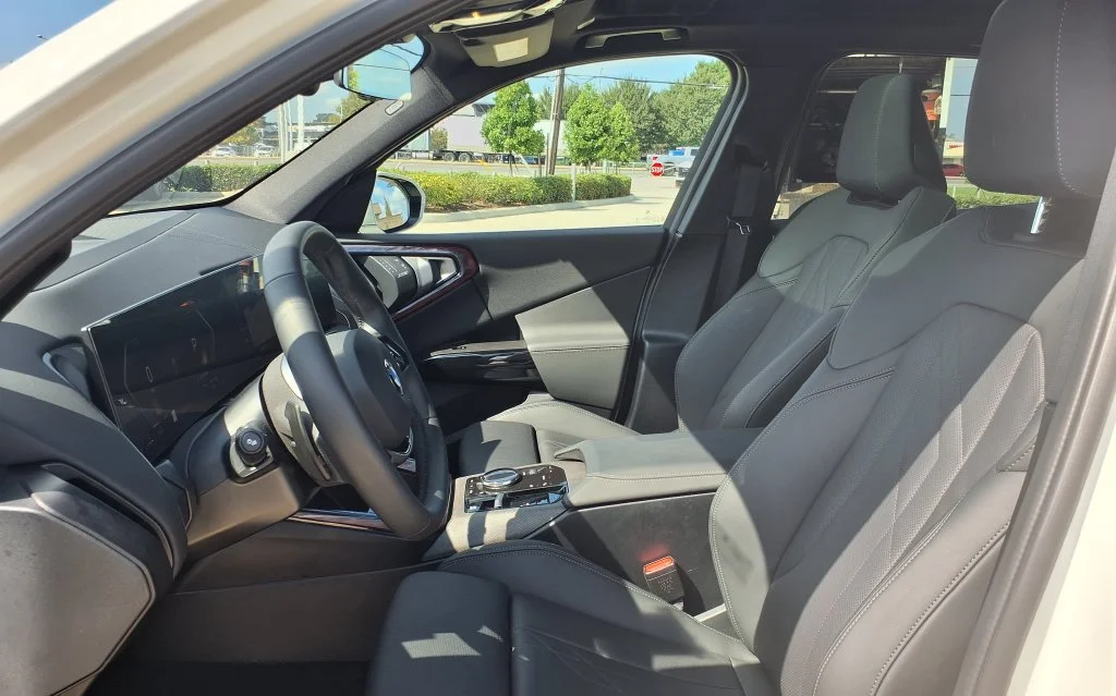 Used 2026 White BMW 30 xDrive image 6