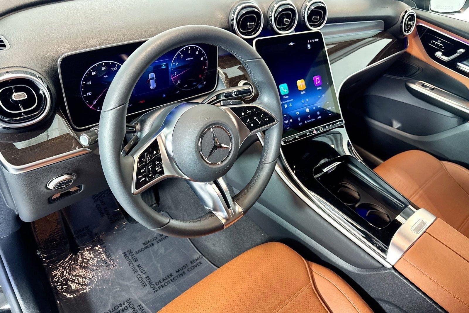 Used 2025 Black Mercedes-Benz GLC 300 image 9