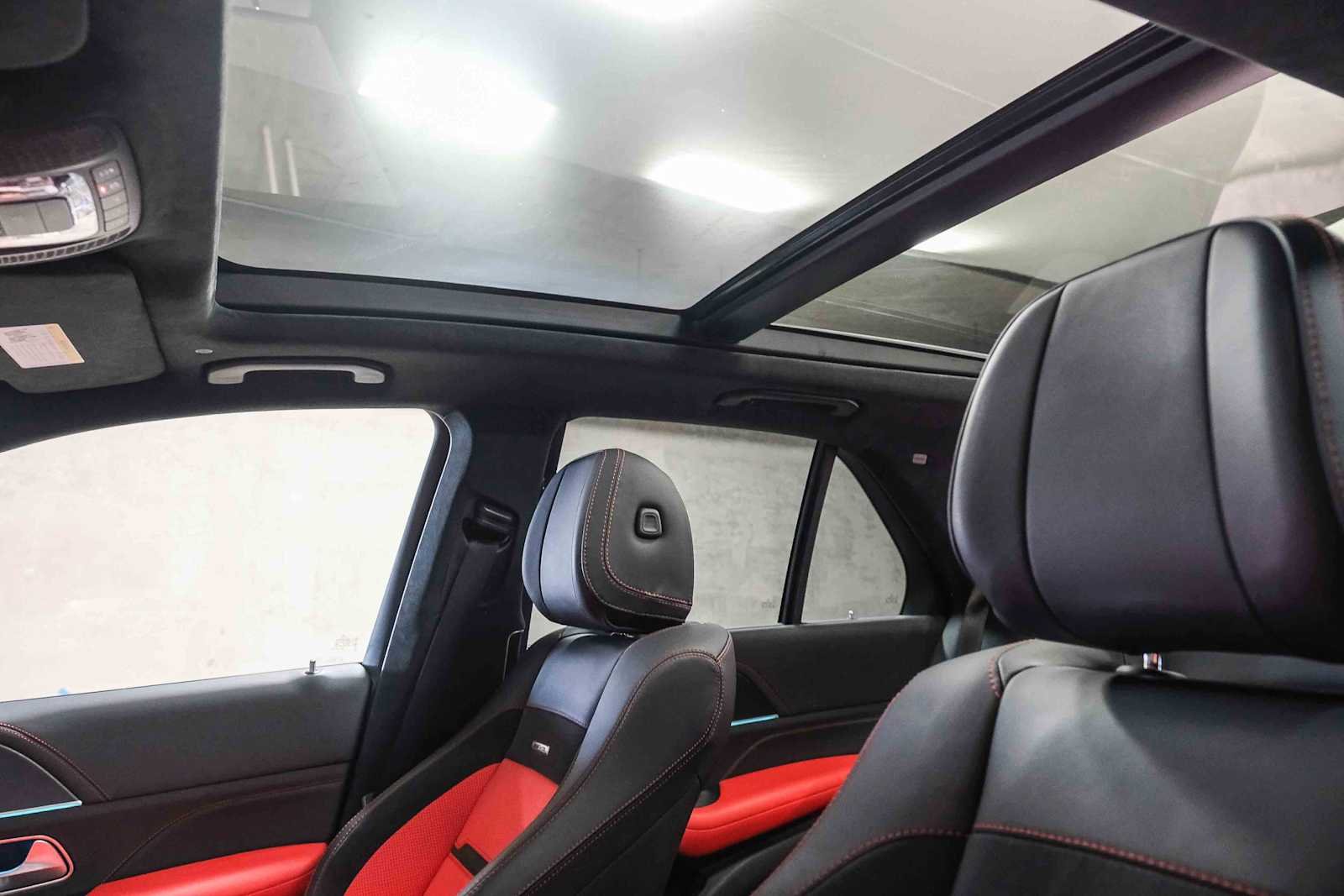 Certified Used 2022 MANUFAKTUR Diamond White Bright Mercedes-Benz AMG® GLE 63 S image 31