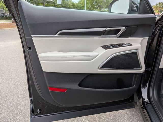 Certified Used 2024 Black Kia S image 12