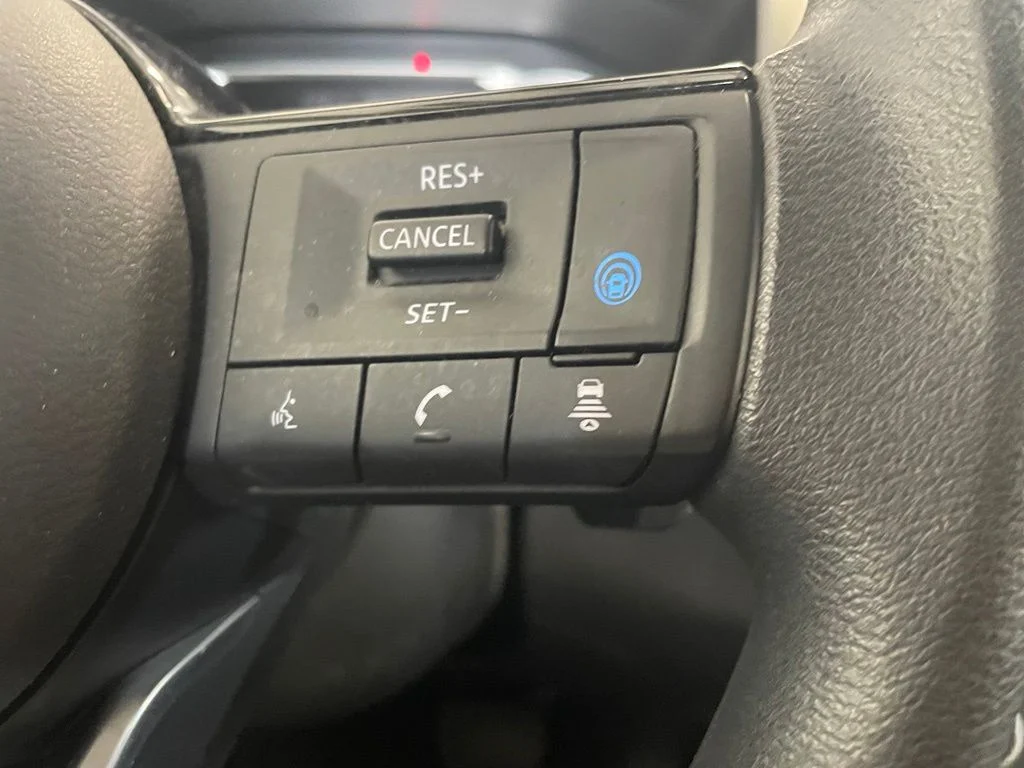 Certified Used 2022 White Nissan SV image 14