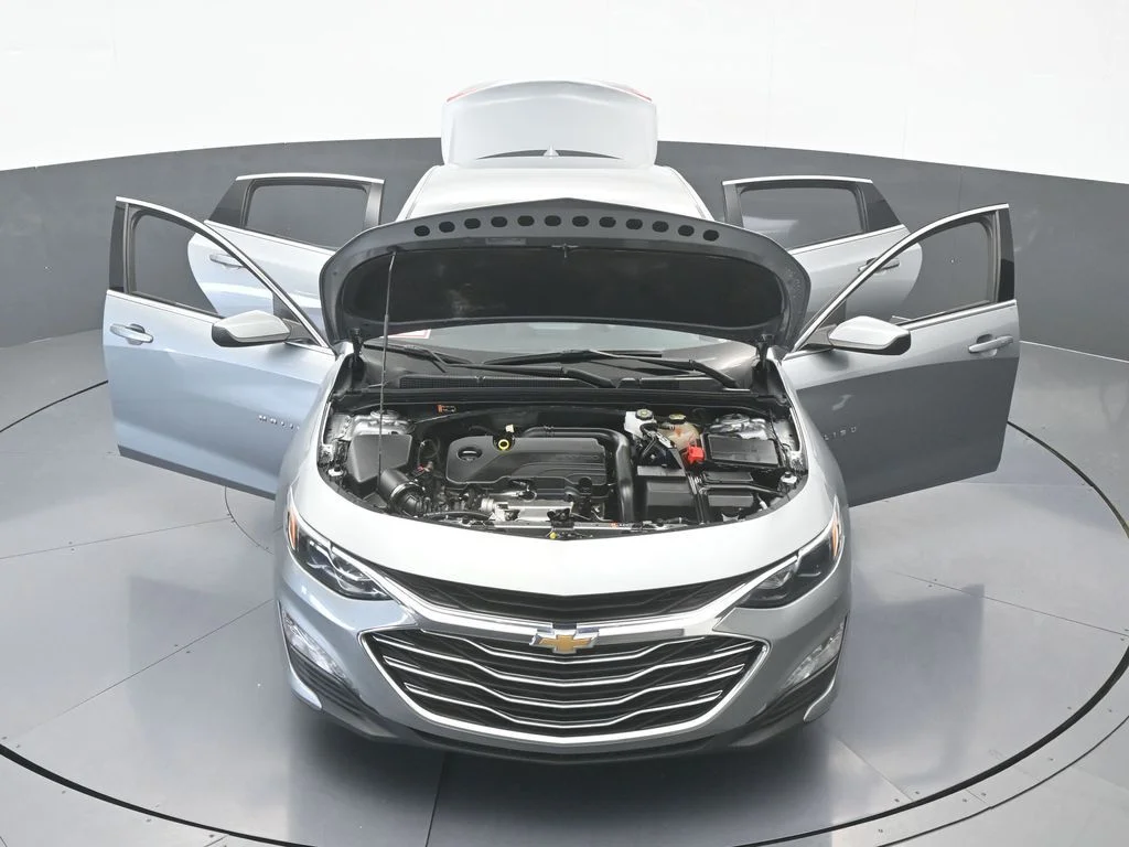 Used 2024 Sterling Gray Metallic Chevrolet LT image 70