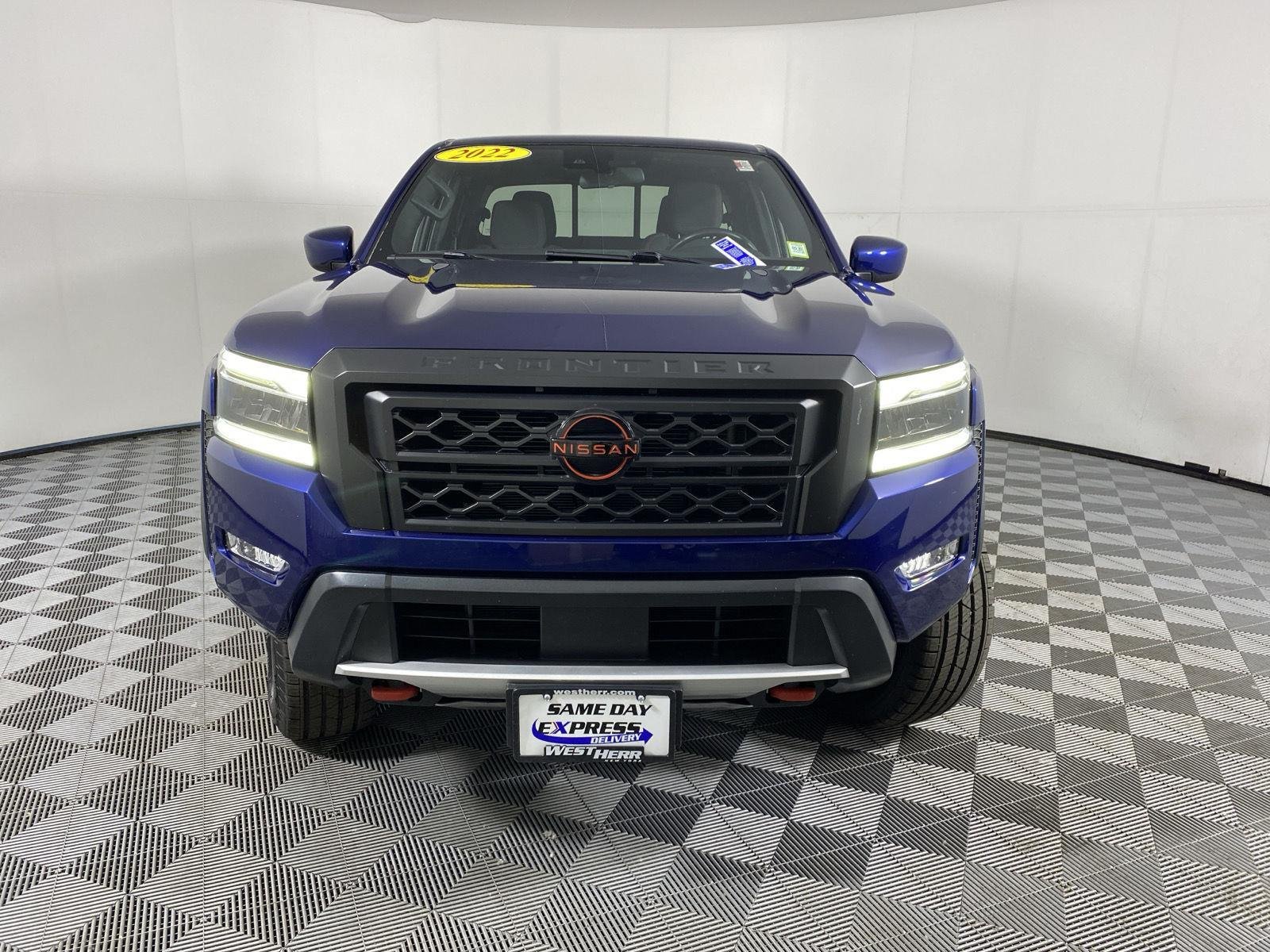 Used 2022 Deep Blue Pearl Nissan PRO-4X image 2