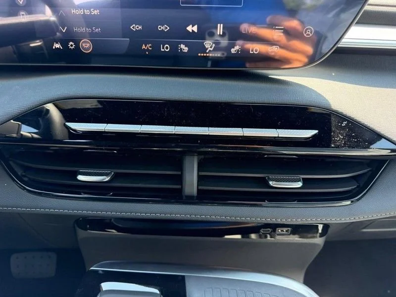2026 Buick Enclave Preferred - Photo 17