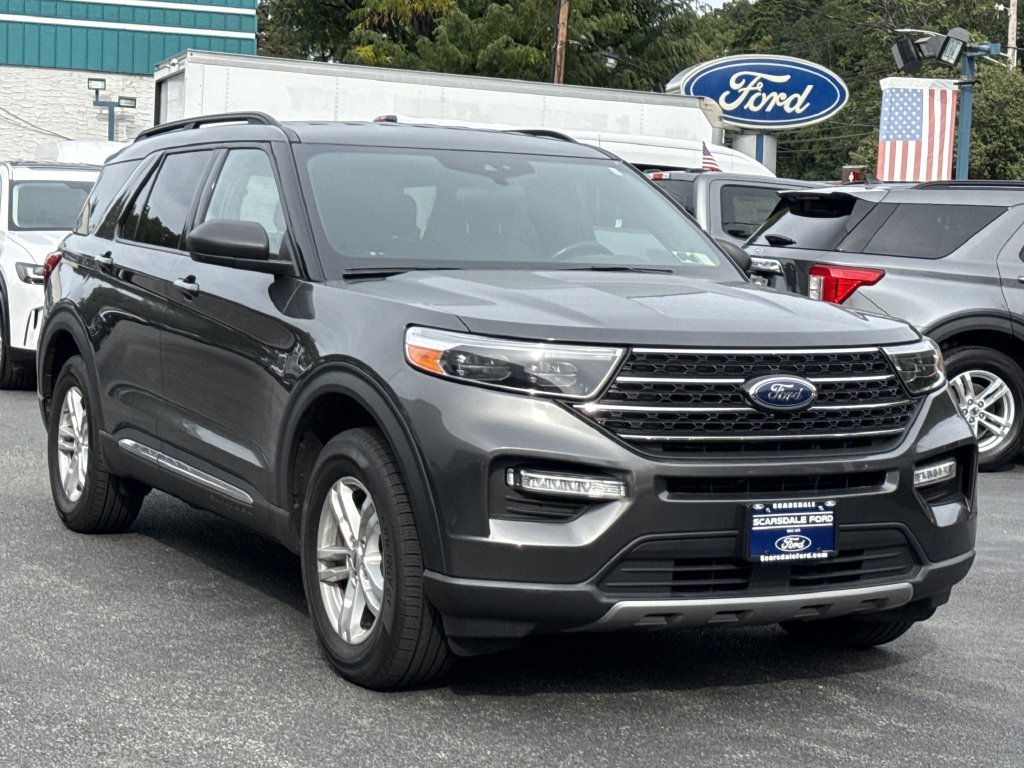 Used 2020 Gray Ford XLT image 1