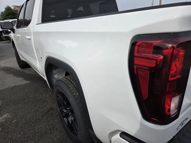 Used 2024 White GMC Elevation image 7