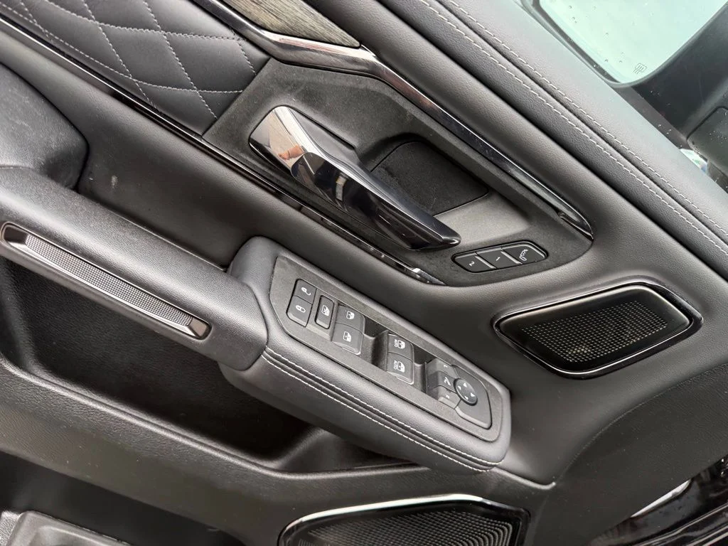 Used 2025 Black Ram Limited image 16