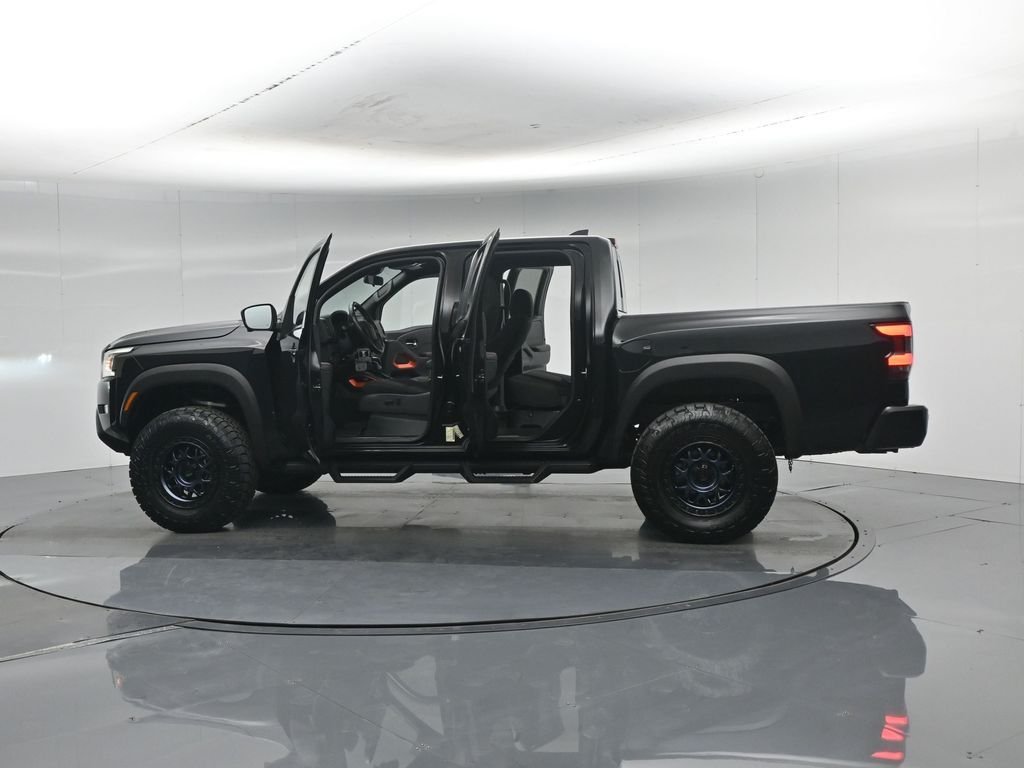 Used 2023 Black Nissan PRO-4X image 39