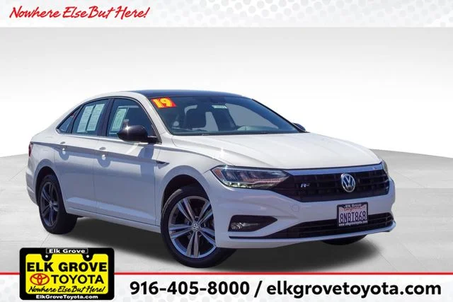2019 Volkswagen Jetta R-Line