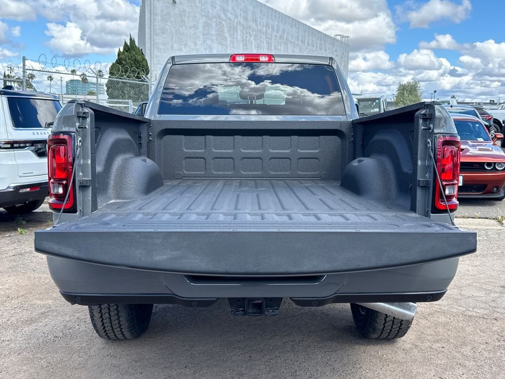 New 2026 Ceramic Gray Clear-Coat Exterior Paint RAM Big Horn image 6