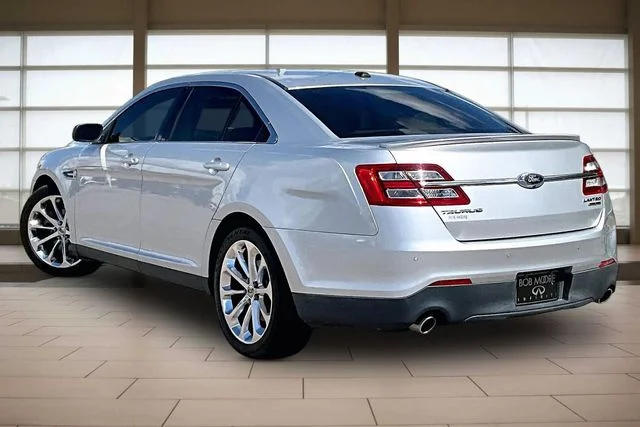 Used 2013 Silver Ford Limited image 13